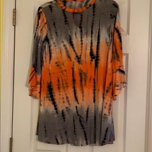 Tunic top Orange, Gray, black, Size large‎